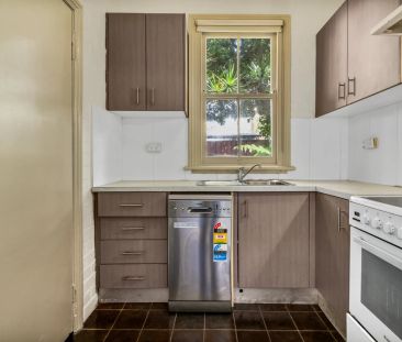 27 Lombard Street, Glebe. - Photo 5