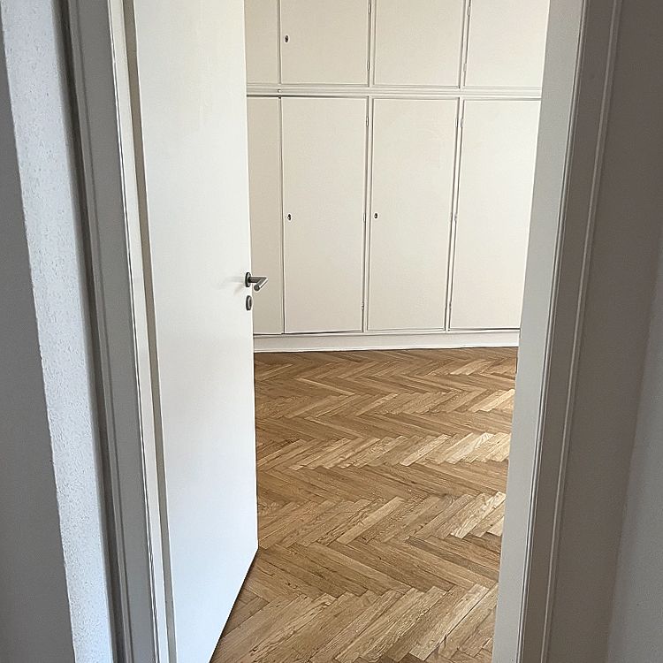 Einzigartig! Tolle und gemütliche Erdgeschosswohnung mit separatem Hauseingang! - Foto 1