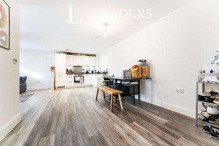 1 bedroom property to rent London Road, Tetbury, GL8 - Photo 4