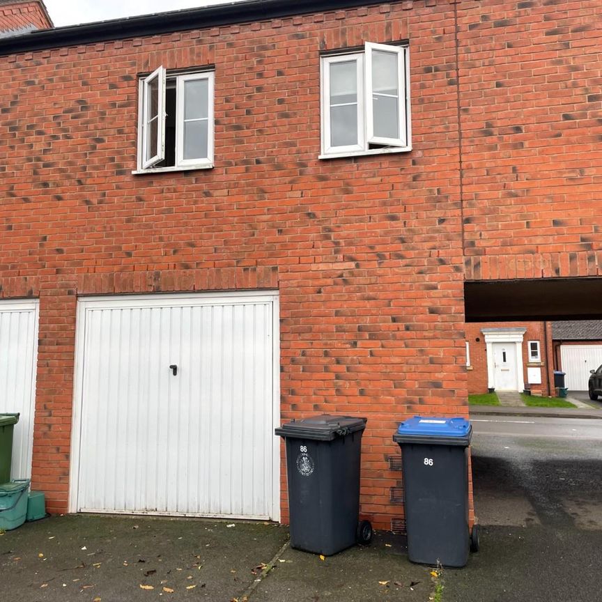 Longfellow Road, Stratford-upon-Avon - Photo 1