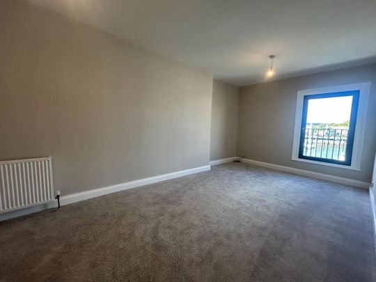 3 bedroom apartment to rent - Photo 1