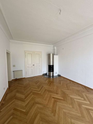 Stilvolle &amp; renovierte 5-Raum-Wohnung in der Weimarer Westvorstadt! - Foto 3