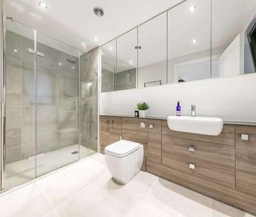 Pirbright Road, Southfields, SW18 - Photo 2