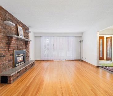 For Lease - 6 Blue Spruce Court, Blackburn Hamlet, Ontario - Photo 5