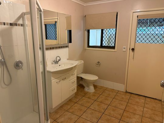 22 Minto Crescent, Arana Hills QLD 4054 - House For Rent | Domain - Photo 1