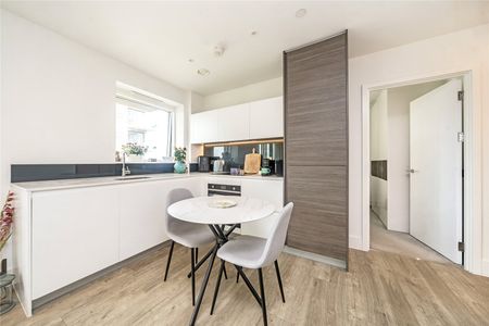 Pegler Square, London, SE3 9GW - Photo 4