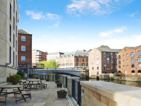 1 bedroom flat to rent - Photo 4