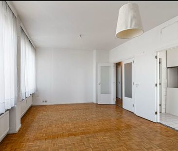 Appartement te huur - Photo 1