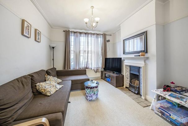 2 bedroom house to rent - Photo 1