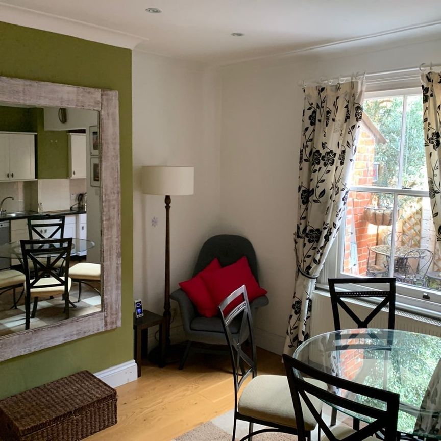 1 Bed Flat, Adelaide Grove, W12 - Photo 1