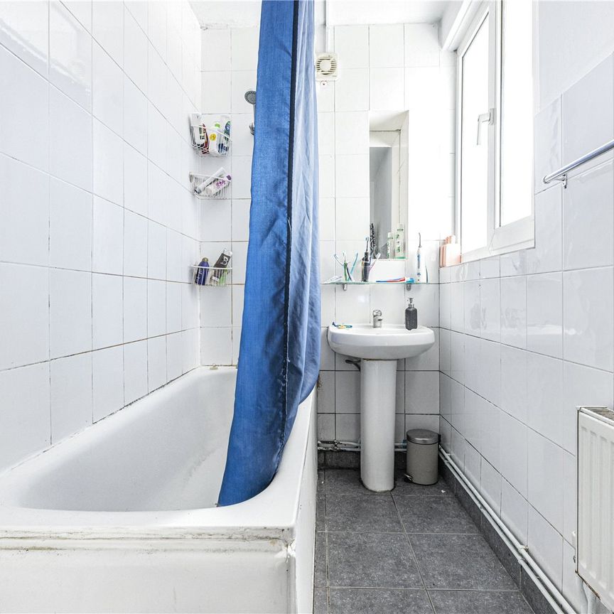 Canrobert Street, Bethnal Green, London, E2 0BE - Photo 1