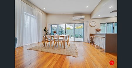 Spacious fully furnished 4 bedroom plus study home! - Photo 3