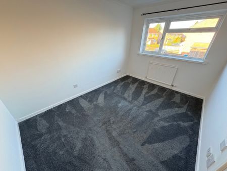 RodneyWay, ILKESTON - Photo 4