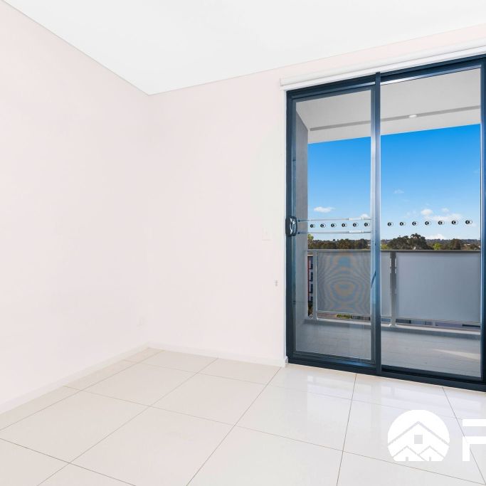 One Bedroom apartment in Wentworthville - NOW Leasing!!! - Photo 1