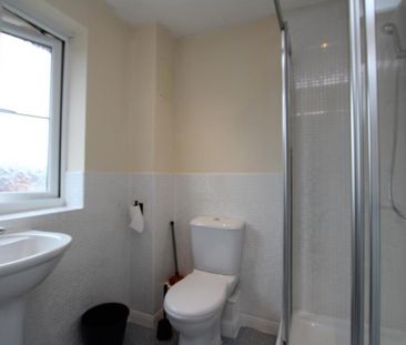 6 bedroom end of terrace house to rent - Photo 5