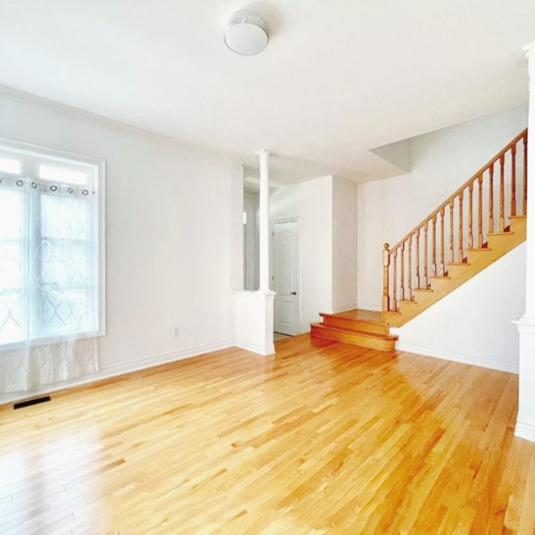 For Lease - 185 Paradelle Drive, Richmond Hill, Ontario - Photo 1