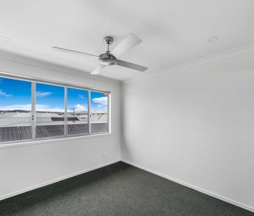 Low Maintenance Living! - Photo 4