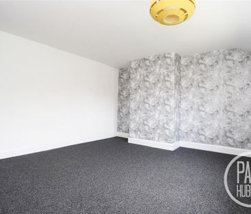 2 bedroom cottage to rent - Photo 2