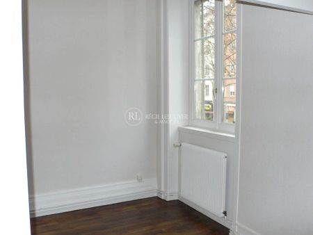 F2 - PLACE DES TAPIS 69004 LYON - Photo 5
