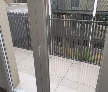 Location Appartement 1 pièce 24m² CASTELNAU LE LEZ 34170 - Photo 2