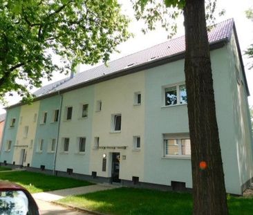 Hoch hinaus zum kleinen Preis: günstige 2-Zi.-DG - Photo 1