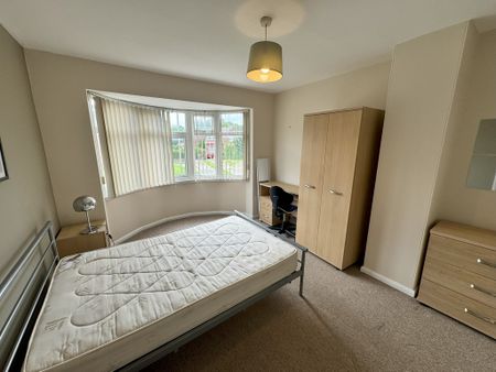 Newland Park Drive, Hull Road - P1346 - Photo 3