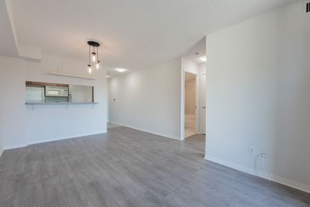For Lease - 1733 Queen Street Unit# 317, Toronto, Ontario - Photo 3