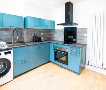 2 bedroom terraced house to rent - Photo 5