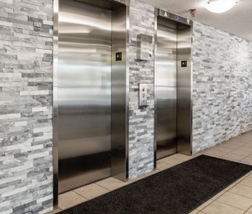 For Lease - 3501 Glen Erin Drive Unit# 311, Mississauga, Ontario - Photo 2