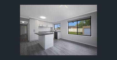 Immaculate 3-Bedroom Home in Prime Inner North Warrnambool Location! - Photo 5