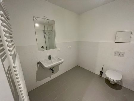 Tolle Ausstattung - Moderner Erstbezug - Photo 3