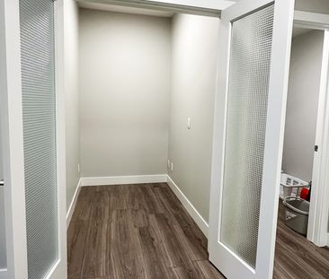 Luxury Furnished Condo In Aspen Woods | 2 Bed 2 Bath | Parking - Photo 1