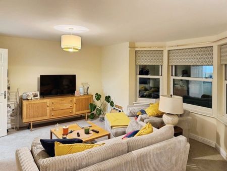 1 bedroom Flat To Let Total Size: 797 SQ FT - Photo 2