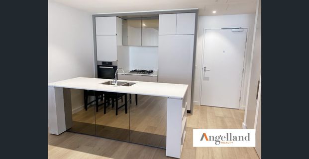 Harbour Place One Bed Apt in the heart of Sydney - Photo 1