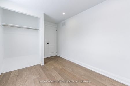 For Lease - 4 Hardcastle Court, Brampton, Ontario - Photo 4