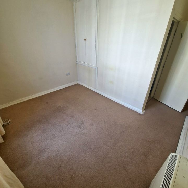 1 Bed Flat, Mornington Terrace, NW1 - Photo 1