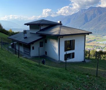 5,5-Zimmer-Ferienhaus in Sant’Antonino, Tessin - Foto 6