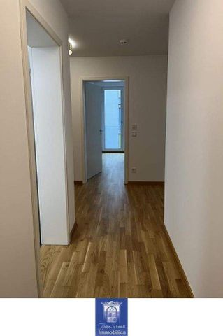 Exklusive Wohnung mit Balkon, exklusivem Bad, Gäste-WC und moderner EBK! - Foto 2
