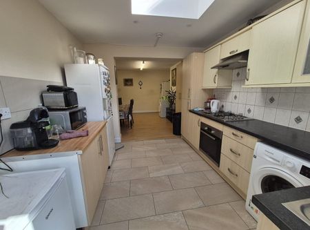 Ballogie Avenue, LONDON, NW10 - Photo 4