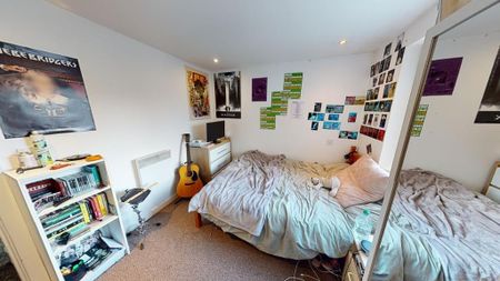 2 bedroom ground floor flat to rent - Photo 3