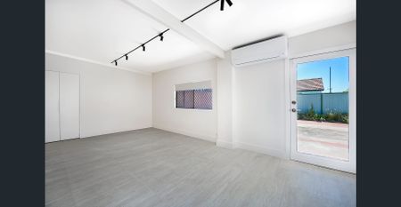 Newly Built 3-Bedroom Granny Flat with Parking & Large Courtyard - Photo 5