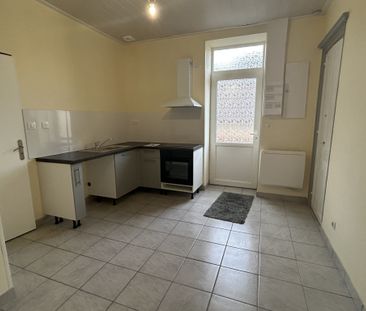 Location Appartement 1 pièce 34m² LE CREUSOT 71200 - Photo 3