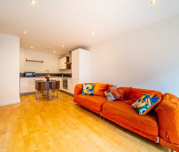 The Living Quarter, NG1 - Photo 1