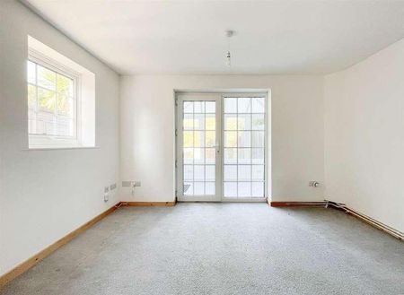 Wentworth Way, St. Leonards, TN38 - Photo 2