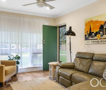 Open the Door To Stylish Living in a Prime Ascot Park Location - Photo 1