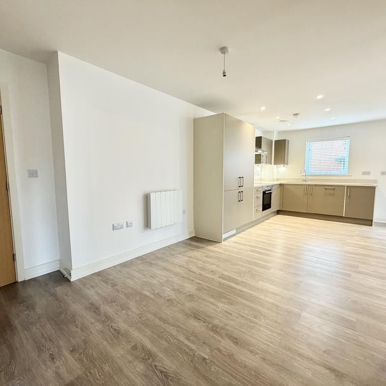 2 bedroom apartment to rent - Photo 1