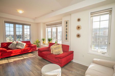 For Lease - 3251 Brigadier Avenue, Pickering, Ontario - Photo 5