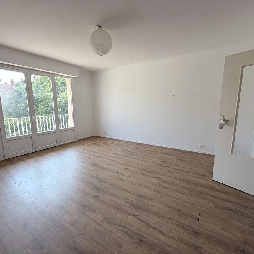 Location Appartement 4 pièces 88m² - Photo 1