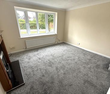 2 bedroom semi-detached house to rent - Photo 2
