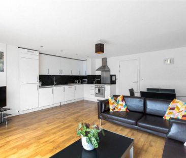 3 bedroom apartment to rent - Photo 1